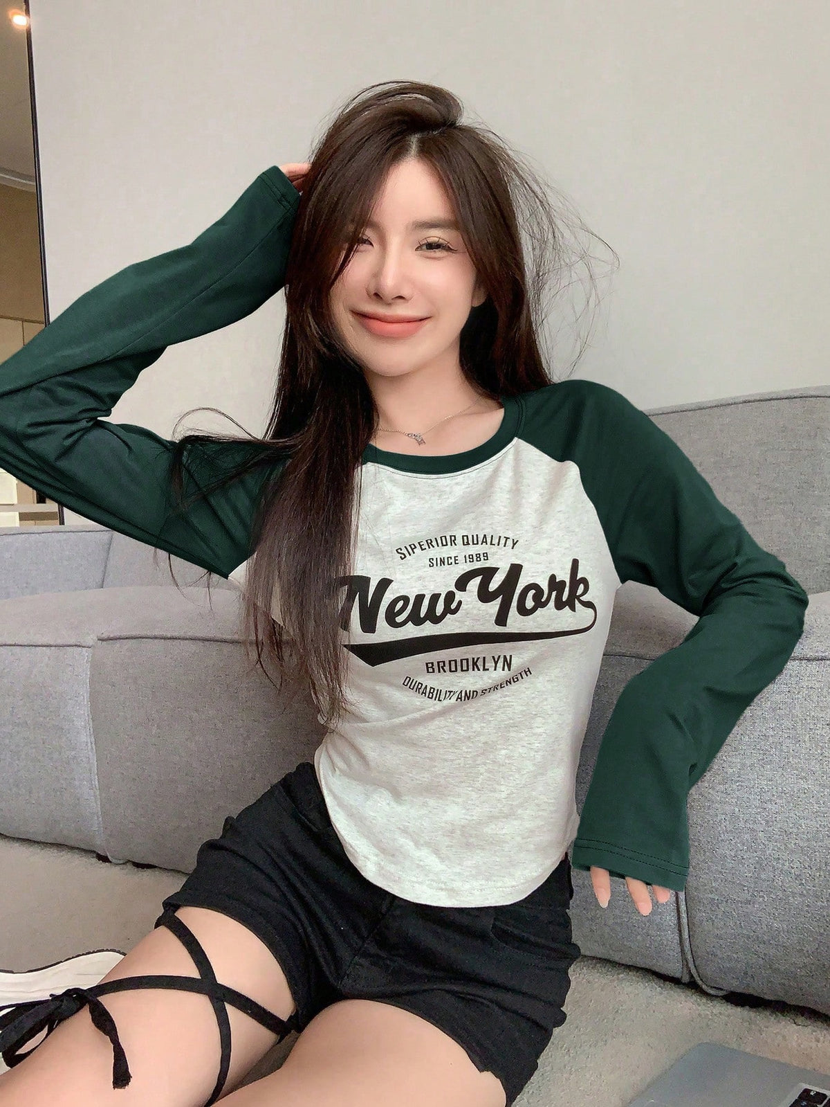Reglan round neck FS  new york print