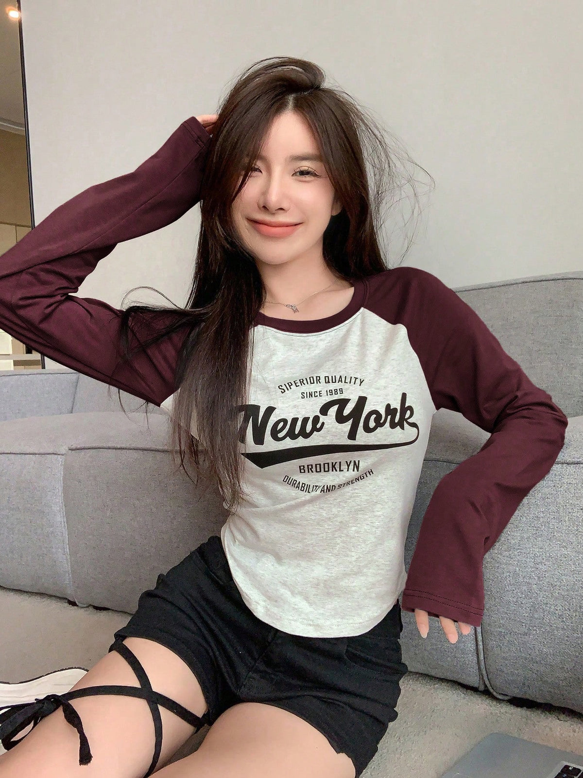 Reglan Round Neck FS (New York Print)